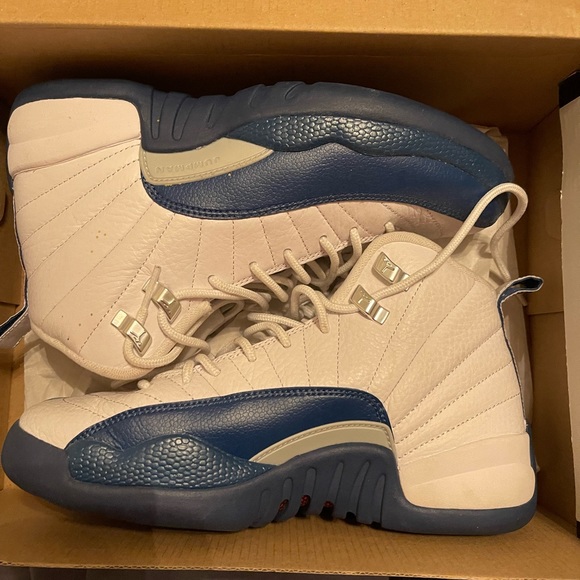 Jordan’s - Picture 2 of 2